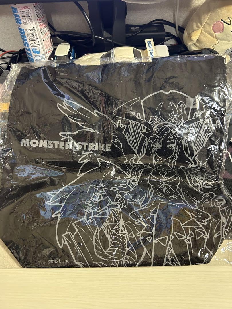 モンスト　限定ルシファーパーカー　サイズＭ 未使用品　モンスターストライク モンスト 限定ルシファーパーカー サイズM 未使用品 モンスター